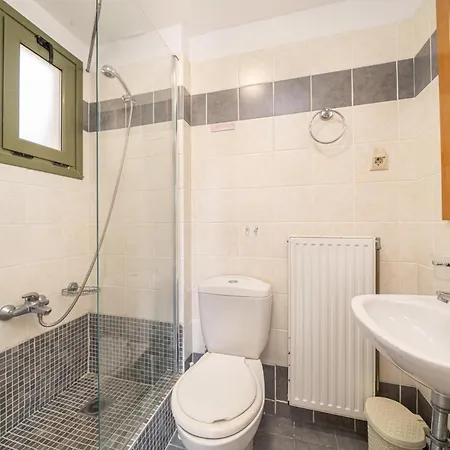 Niki With Swimming Pool * Annináta