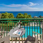 Villa Niki With Swimming Pool